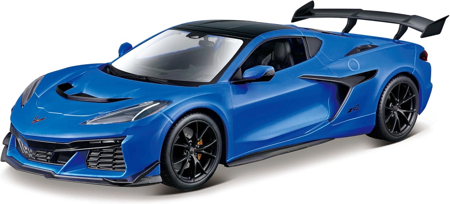 Maisto 1:24 Scale Assembly Line Diecast Model Kit 2025 Corvette